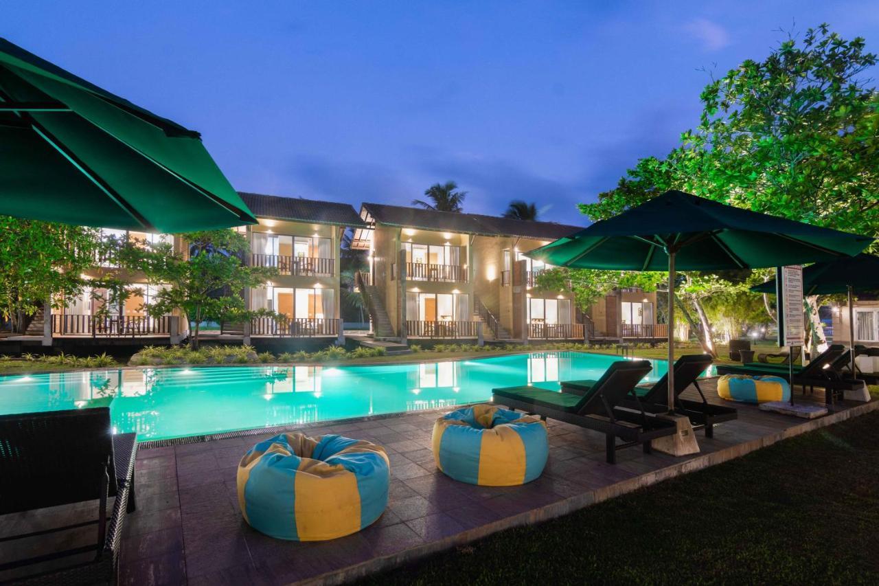 Hotel The South - Beach & Lake Ahangama Koggala